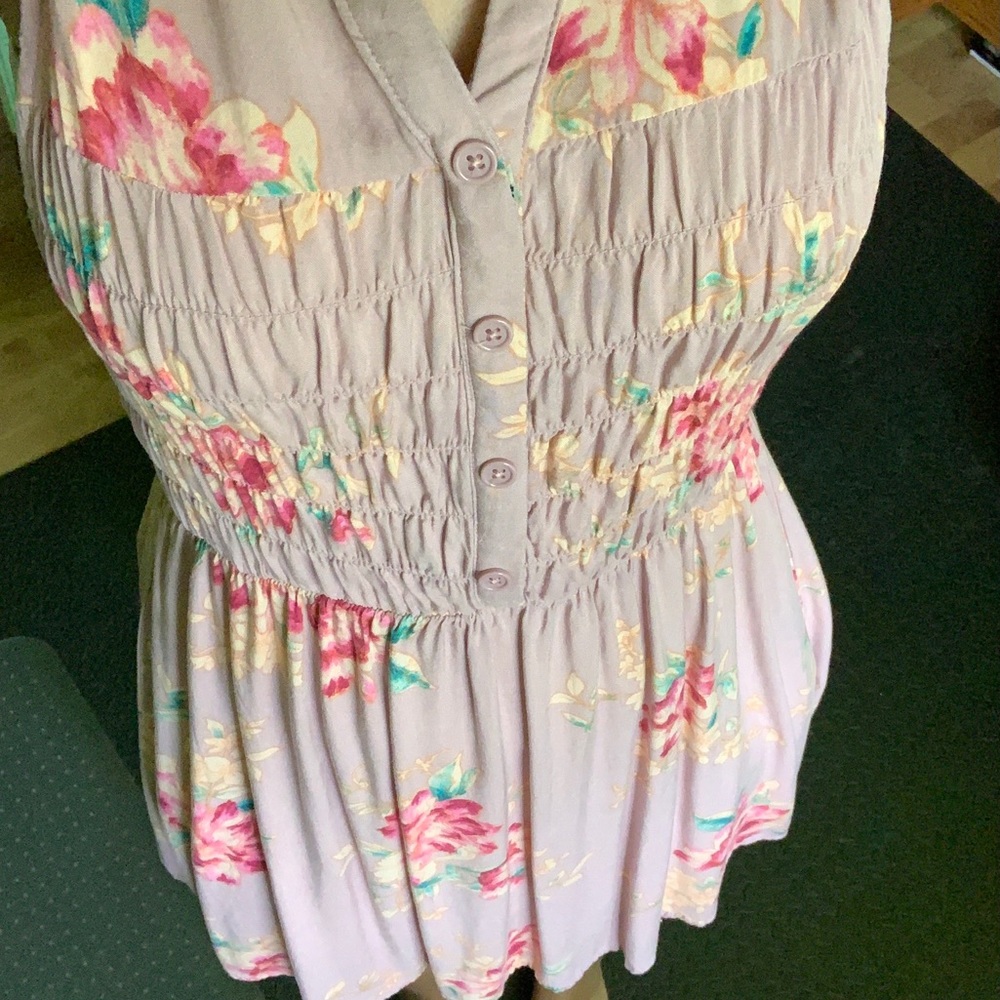 Floral Dress 🌸